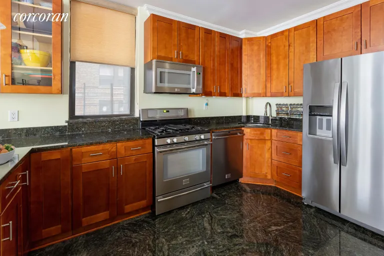 New York City Real Estate | View 839 West End Avenue, 4F | room 2 | View 3