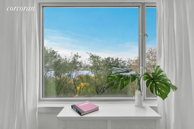 New York City Real Estate | View 285 Riverside Drive, 6B | room 2 | View 3