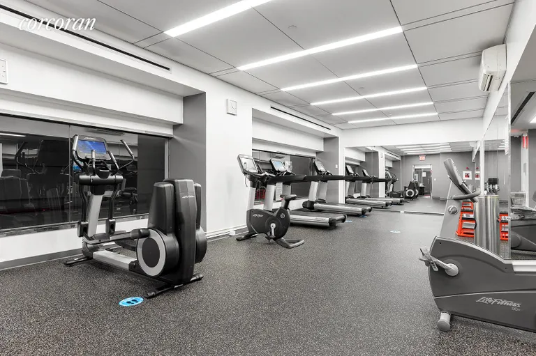 New York City Real Estate | View 161 West 61st Street, 32H | Gym | View 9
