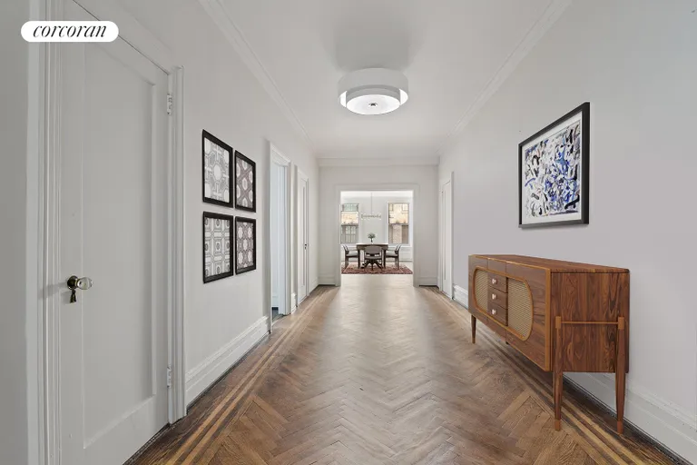 New York City Real Estate | View 1136 Fifth Avenue, 8A | Entry Gallery | View 3