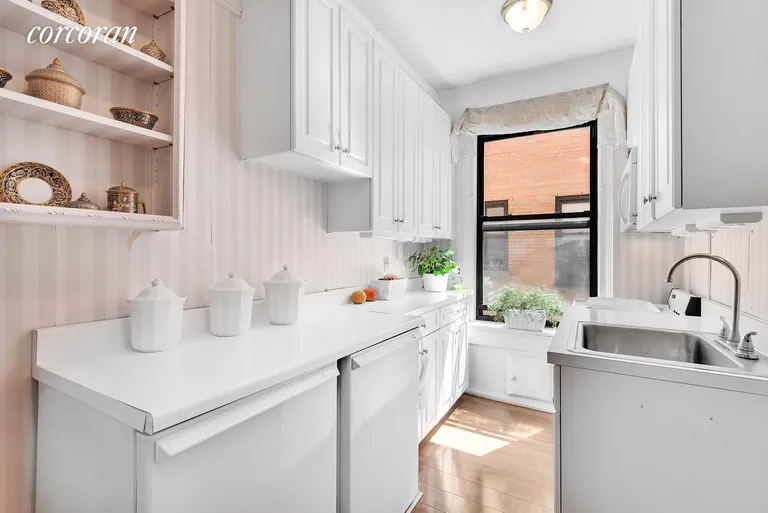 New York City Real Estate | View 123 West 93rd Street, 10B | Kitchen | View 5