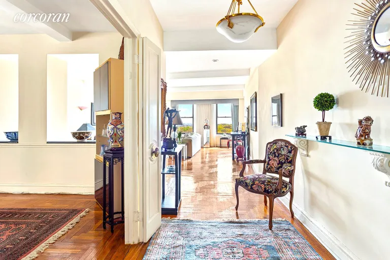New York City Real Estate | View 135 Eastern Parkway, 13A | room 6 | View 7