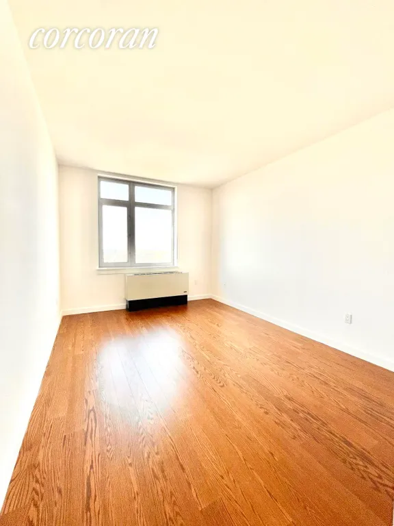 New York City Real Estate | View 131-09 40th Road, 1605 | room 6 | View 7