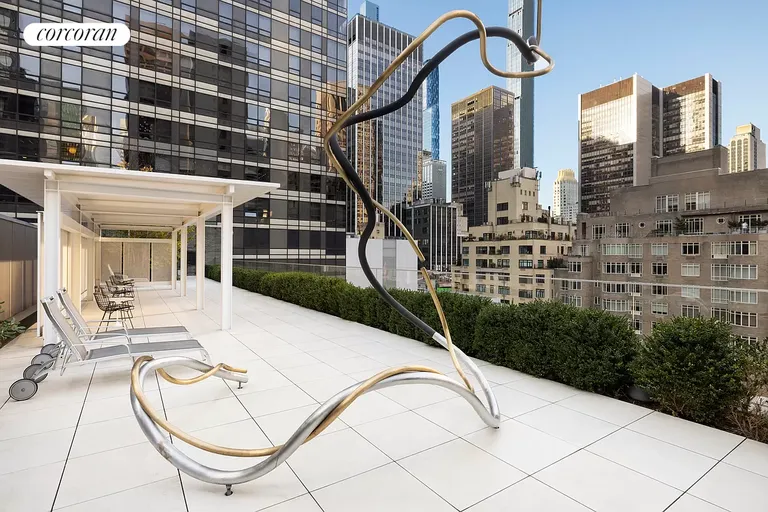 New York City Real Estate | View 15 West 53rd Street, 17F | room 18 | View 19