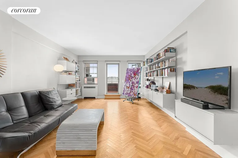New York City Real Estate | View 200 Cabrini Boulevard, 112 | room 2 | View 3
