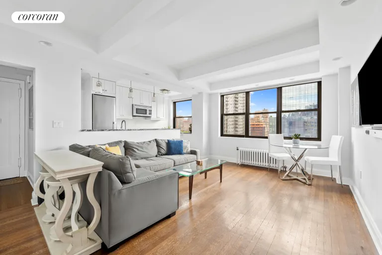 New York City Real Estate | View 240 East 79th Street, 15C | 1 Bed, 1 Bath | View 1