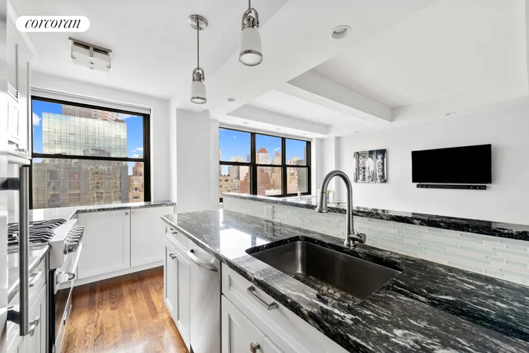 New York City Real Estate | View 240 East 79th Street, 15C | room 3 | View 4