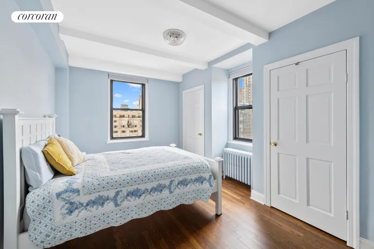 New York City Real Estate | View 240 East 79th Street, 15C | room 4 | View 5