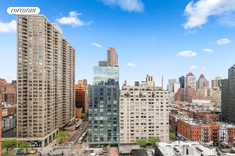 New York City Real Estate | View 240 East 79th Street, 15C | room 6 | View 7