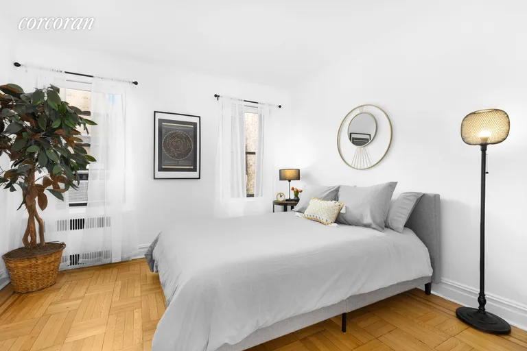 New York City Real Estate | View 135 Hawthorne Street, 1B | Sensational sleeping area | View 4