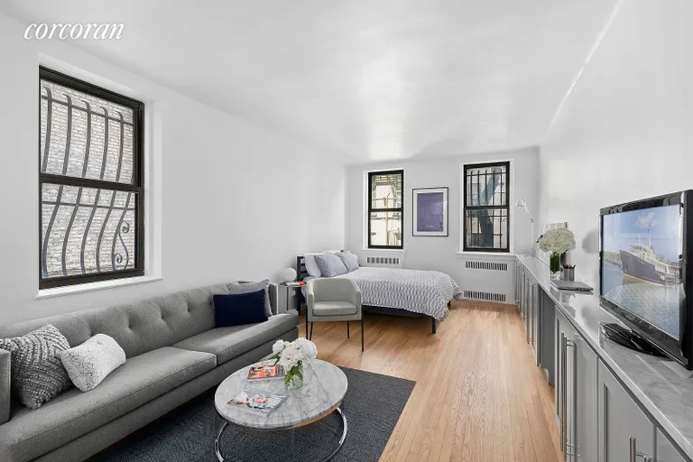 New York City Real Estate | View 357 West 55th Street, 1F | room 3 | View 4