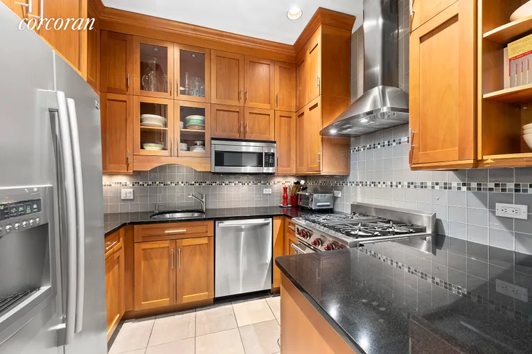 New York City Real Estate | View 21 East 22Nd Street, 2H | Other Listing Photo | View 5