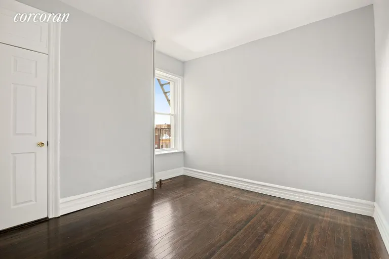 New York City Real Estate | View 374 South 2Nd Street, 33 | room 3 | View 4