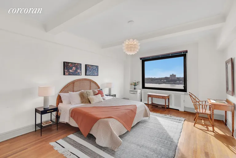 New York City Real Estate | View 50 Riverside Drive, 15B | room 5 | View 6