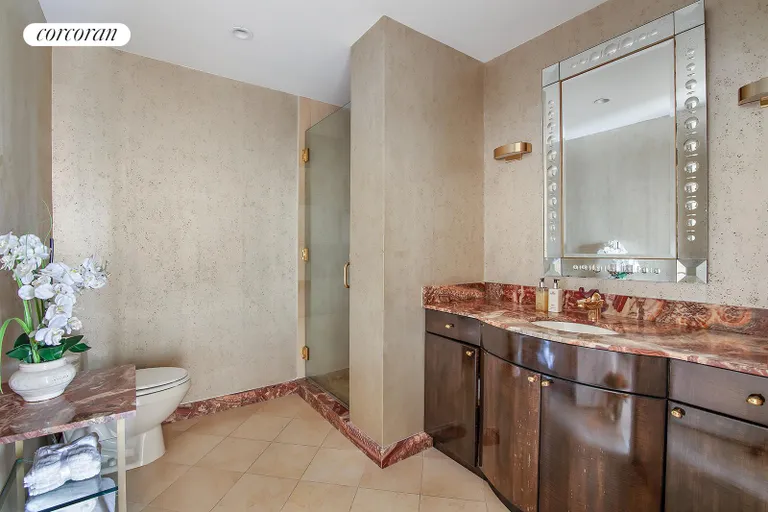 New York City Real Estate | View 100 United Nations Plaza, 26A/E | 3rd full bathroom | View 15