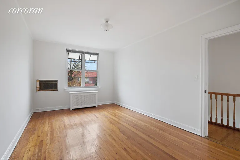 New York City Real Estate | View 32-39 77th Street | room 4 | View 5