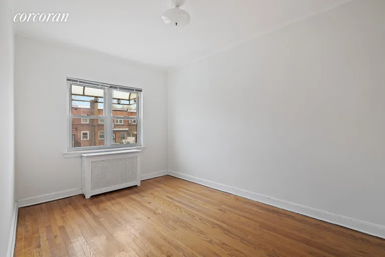 New York City Real Estate | View 32-39 77th Street | room 5 | View 6