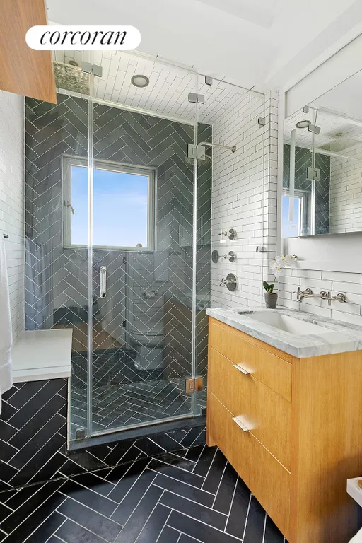 New York City Real Estate | View 297 Driggs Avenue, 7A | Full Bathroom | View 6