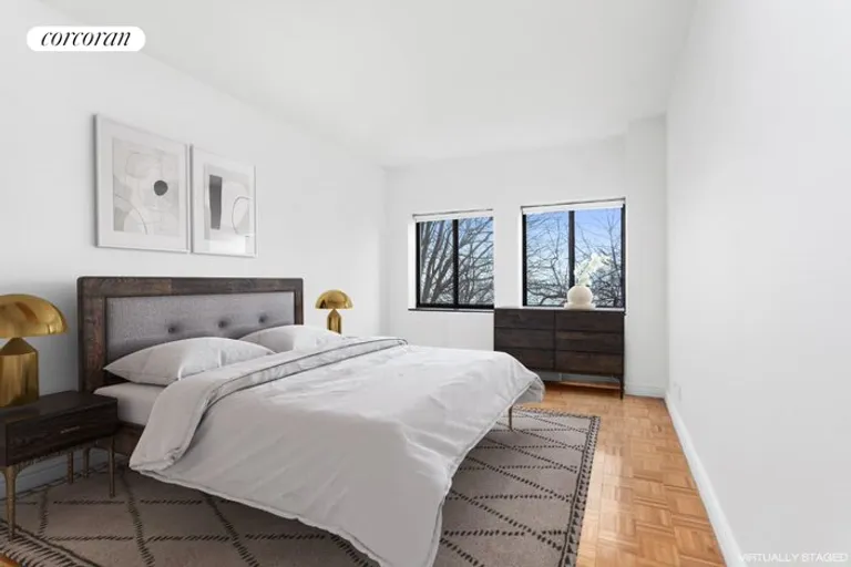 New York City Real Estate | View 380 Rector Place, 8K | room 1 | View 2