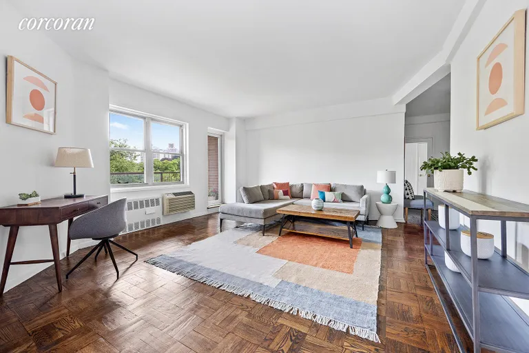 New York City Real Estate | View 10 Plaza Street East, 5H | 2 Beds, 2 Baths | View 1