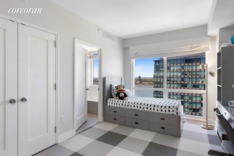 New York City Real Estate | View 2628 Broadway, 31A | room 7 | View 8