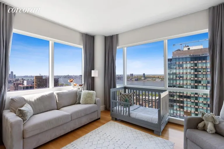 New York City Real Estate | View 2628 Broadway, 31A | room 8 | View 9