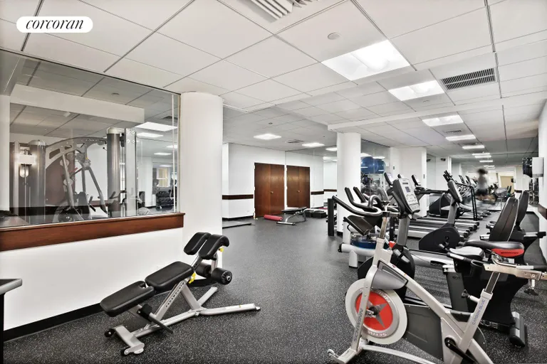 New York City Real Estate | View 250 West 89th Street, 3E | Gym | View 7