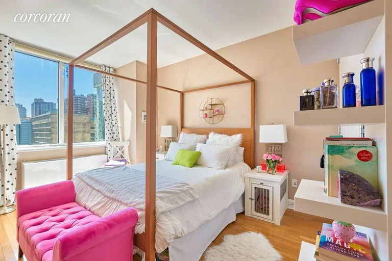 New York City Real Estate | View 120 Riverside Boulevard, 14G | room 2 | View 3