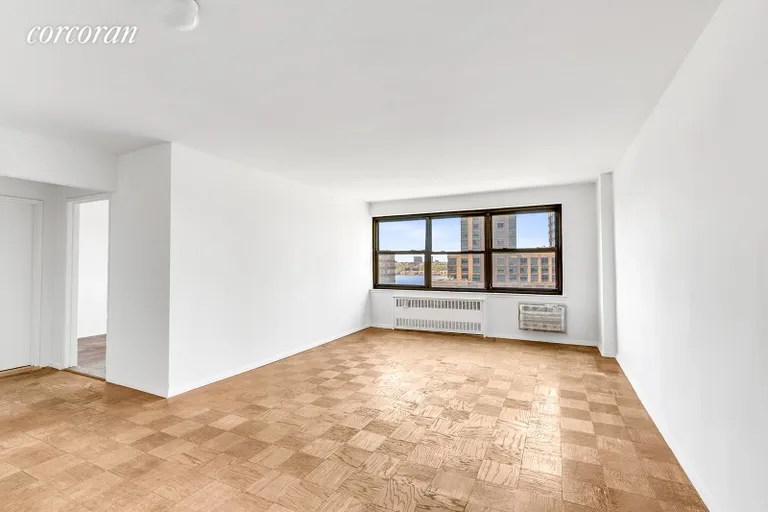 New York City Real Estate | View 165 West End Avenue, 18A | room 1 | View 2