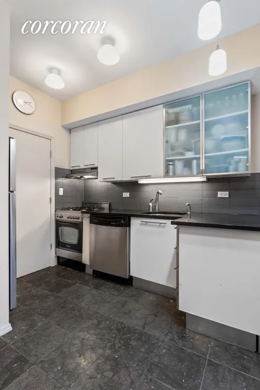 New York City Real Estate | View 357 15th Street, 2B | room 2 | View 3