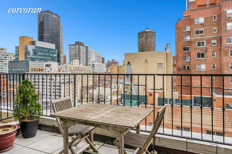 New York City Real Estate | View 340 East 64th Street, 16G | room 1 | View 2