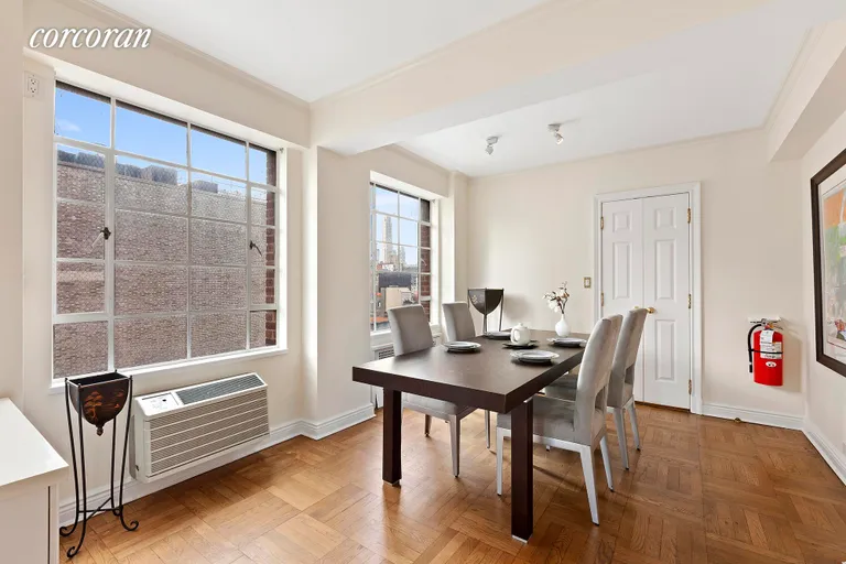 New York City Real Estate | View 715 Park Avenue, 12E | Dining Area | View 3