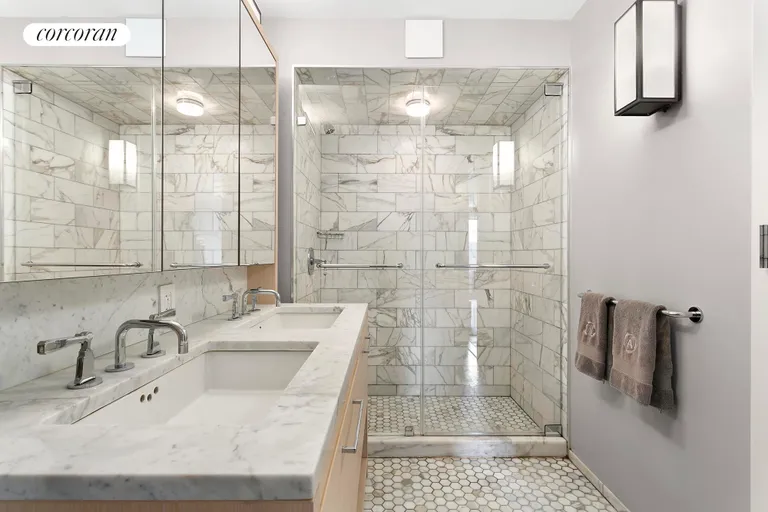 New York City Real Estate | View 101 West 87th Street, 605 | Primary Bathroom | View 5