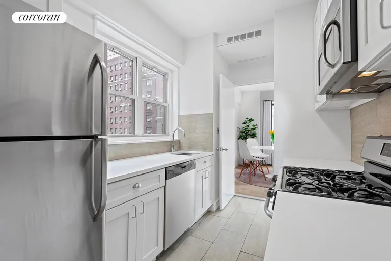 New York City Real Estate | View 60 East 8th Street, 5B | room 3 | View 4