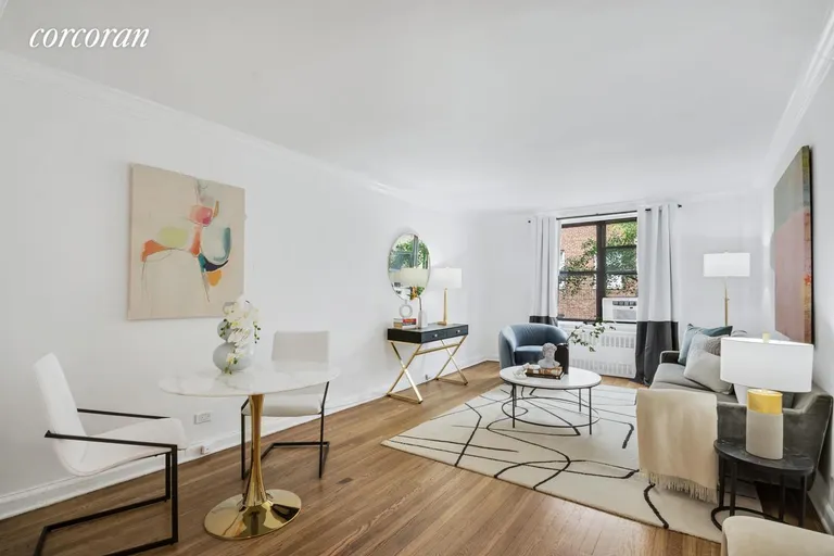 New York City Real Estate | View 81 Bedford Street, 4D | Living Room | View 2