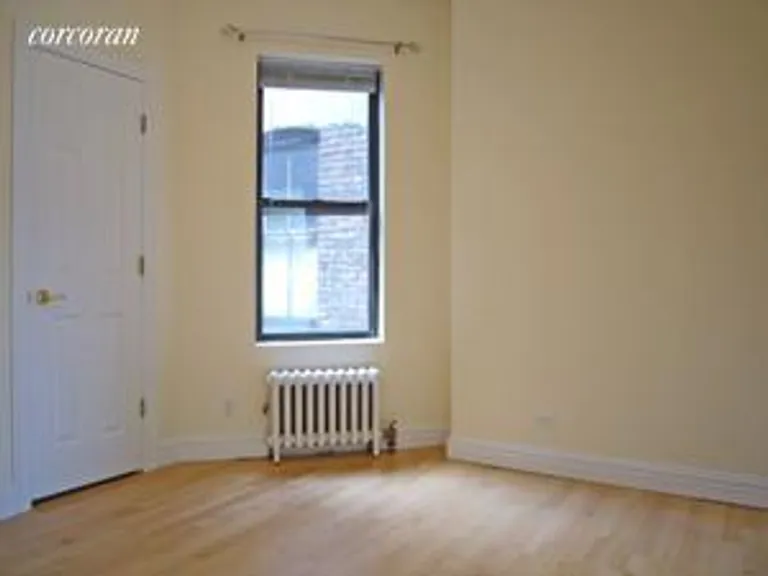 New York City Real Estate | View 73 Thompson Street, 6C | room 1 | View 2