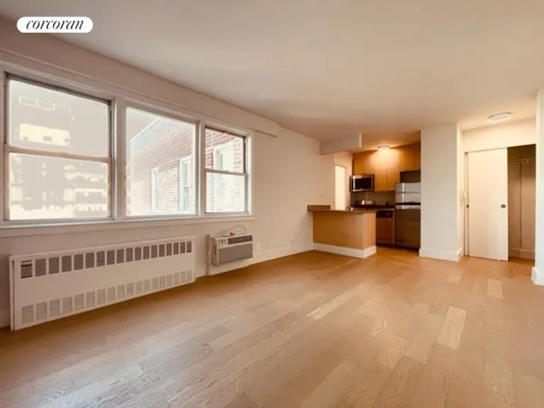 New York City Real Estate | View 2300 Fifth Avenue, 17R | 1 Bath | View 1
