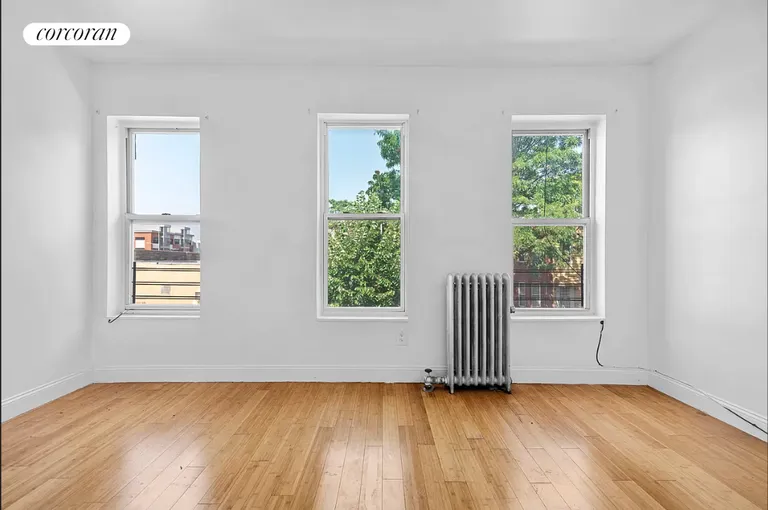 New York City Real Estate | View 19 Jardine Place | room 2 | View 3