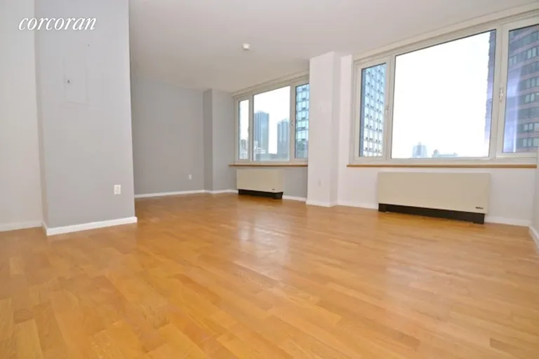 New York City Real Estate | View 635 West 42Nd Street, 7J | room 1 | View 2