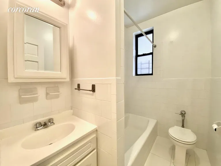 New York City Real Estate | View 585 Isham Street, 1F | room 2 | View 3