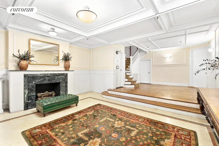 New York City Real Estate | View 22 West 76th Street, 2A | Lobby | View 8