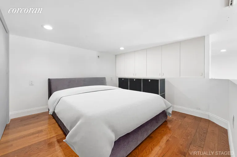 New York City Real Estate | View 22 West 76th Street, 2A | room 3 | View 4