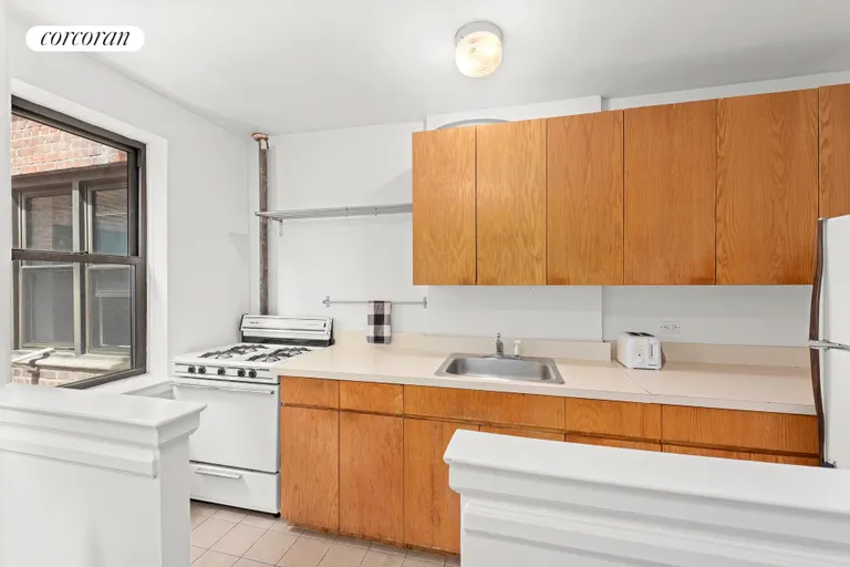 New York City Real Estate | View 25 Indian Road, 4H | Kitchen | View 5
