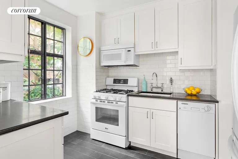 New York City Real Estate | View 116 PINEHURST AVENUE, A24 | Kitchen | View 2