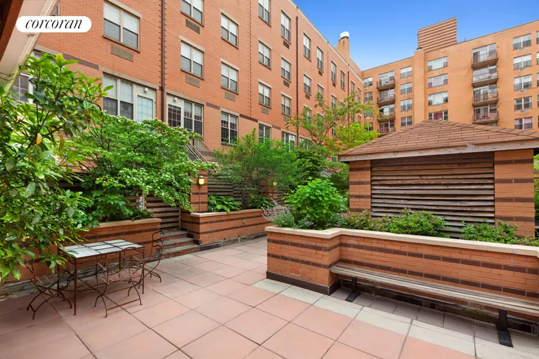New York City Real Estate | View 312 West 119th Street, 4L | Courtyard | View 7