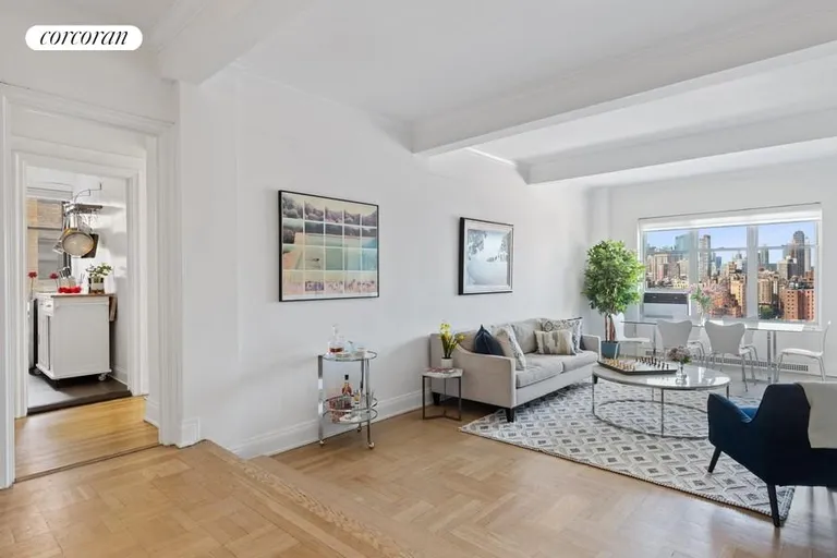 New York City Real Estate | View 200 West 86th Street, 20F | room 1 | View 2