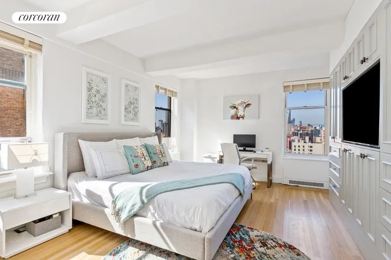 New York City Real Estate | View 200 West 86th Street, 20F | room 4 | View 5