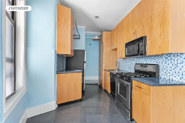 New York City Real Estate | View 340 West 19th Street, 20 | Kitchen | View 3