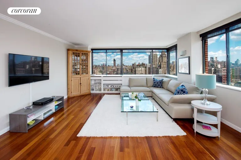New York City Real Estate | View 45 West 67th Street, 19A | Living Room | View 3