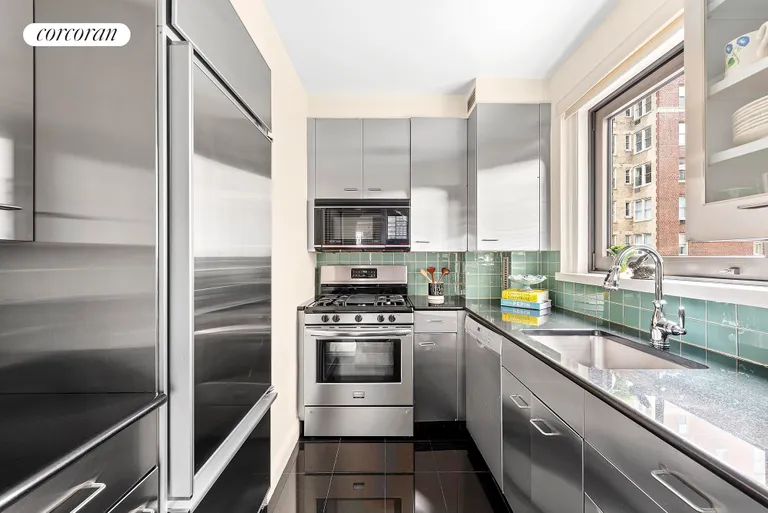 New York City Real Estate | View 71 East 77th Street, 9B | Renovated Kitchen | View 7
